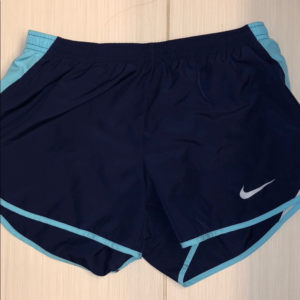 Navy blue nike shorts